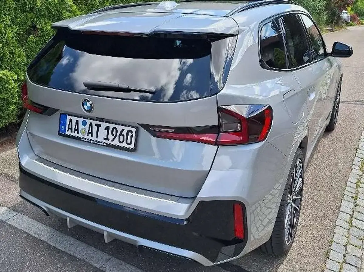 Gebraucht BMW X1 M Sport 178 PS (130 kW) 2023 Silber SUV