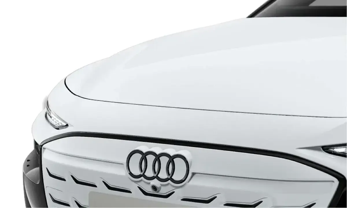 Gebraucht Audi e-tron S-Line 314 kW (428 PS) 2025 Gletscherweiß metallic SUV