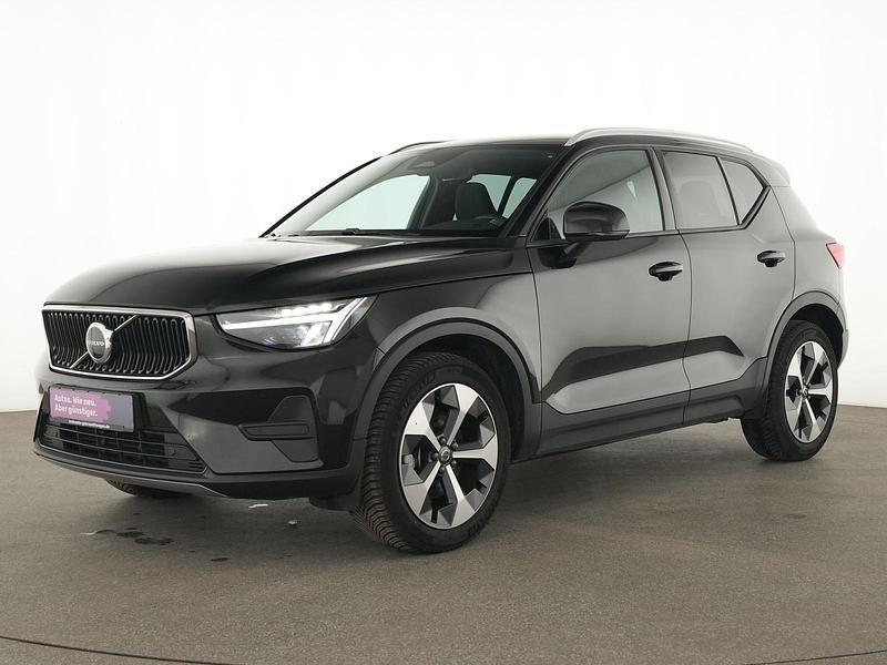 Schwarz Gebraucht 2023 Volvo XC40 Core SUV | 28.297 € (Superpreis) - Bild 1/4