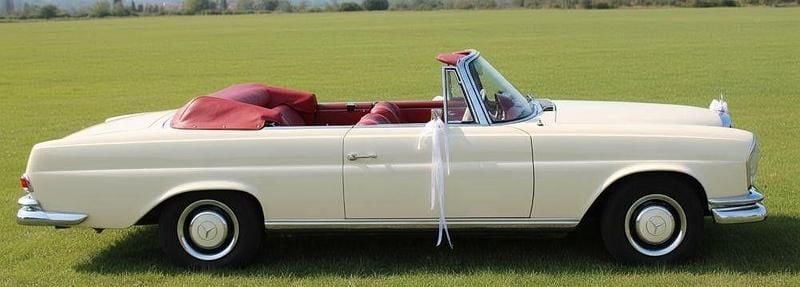 Weiß Gebraucht 1967 Mercedes W111 SE Cabrio | 125.000 € - Bild 1/3