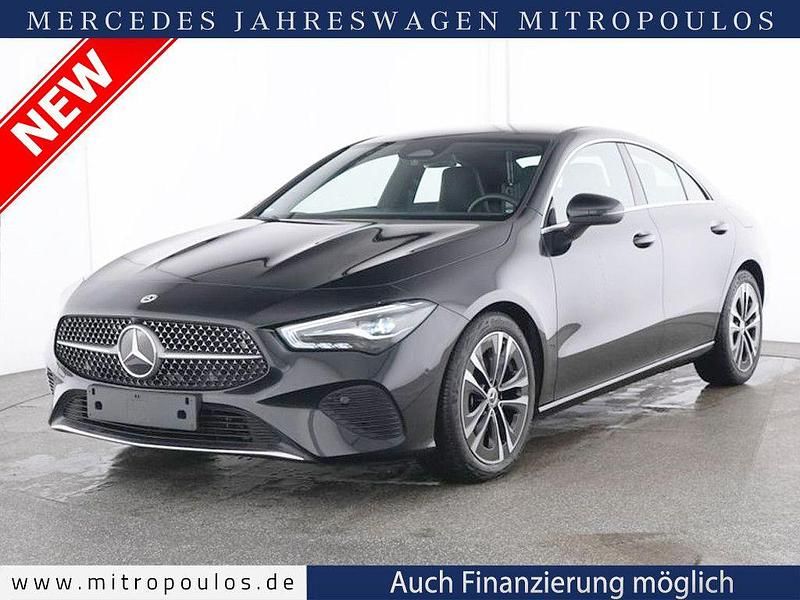 Schwarz Gebraucht 2025 Mercedes CLA180 Progressive Limousine | 30.490 € (Superpreis) - Bild 1/4