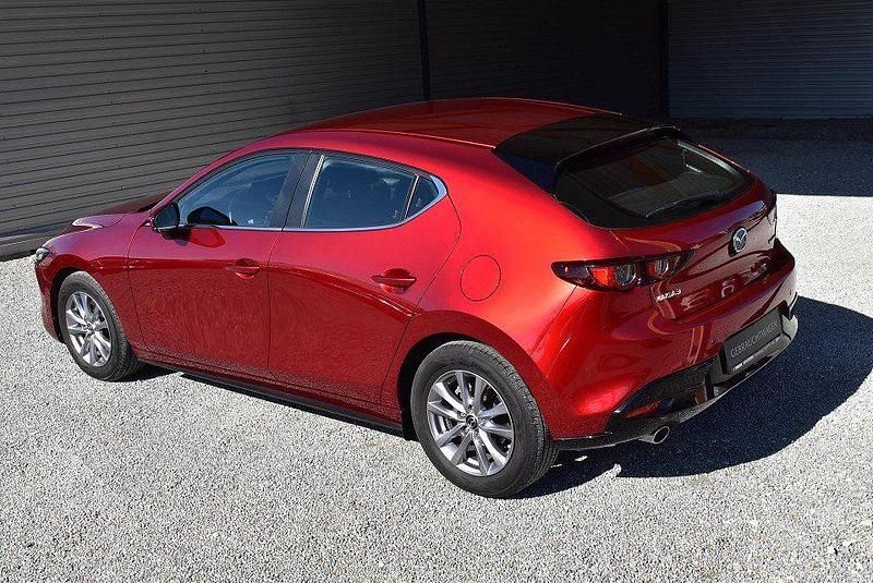 Gebraucht Mazda 3 Selection 122 PS (89 kW) 2019 Magmarot (metallic) Limousine