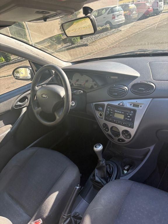 Usata Ford Focus 101 CV (74 kW) 2004 Nero Berlina