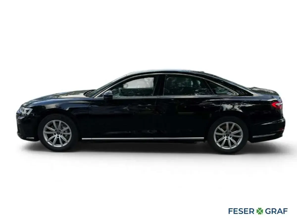 Gebraucht Audi A8 Premium 286 PS (210 kW) 2023 Brillantschwarz Limousine