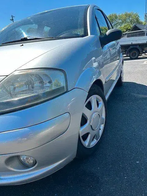 Gebraucht Citroën C3 109 PS (80 kW) 2004 Silber Kleinwagen
