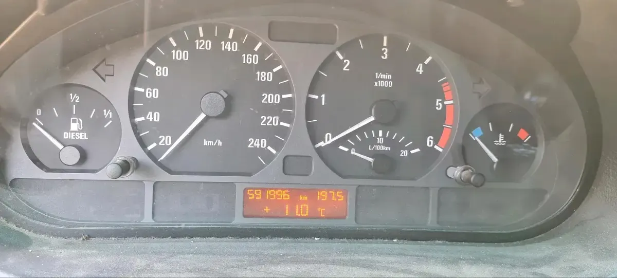 Gebraucht BMW 320 2002 Rot Kombi
