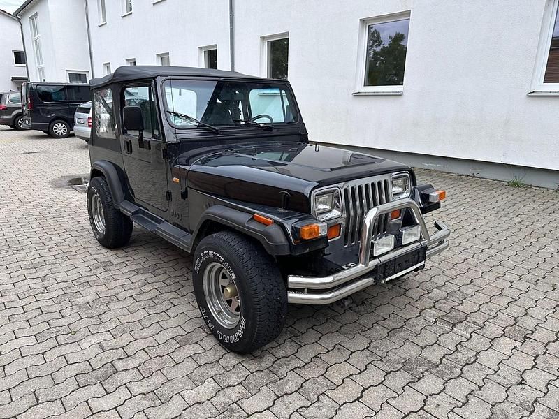 Schwarz Gebraucht 1991 Jeep Wrangler SUV | 8.500 € - Bild 1/4