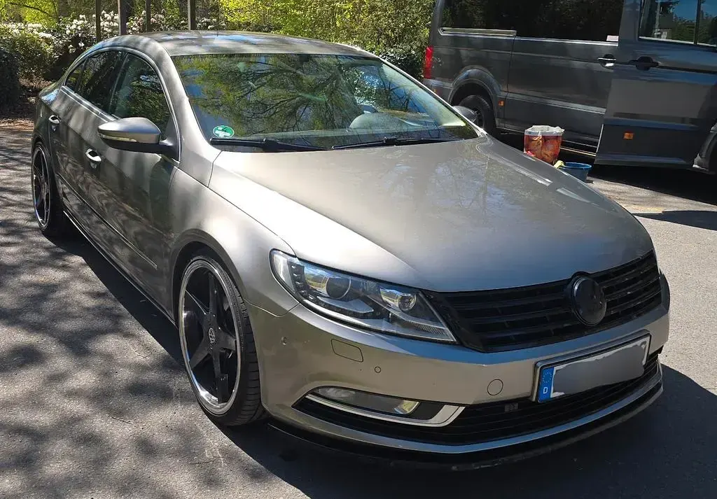 Usado VW CC Basis 211 HP (155 kW) 2014 Bege Sedan