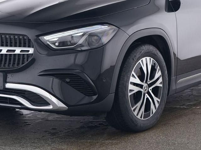 Gebraucht Mercedes GLA180 Progressive 116 PS (85 kW) 2024 Schwarz SUV