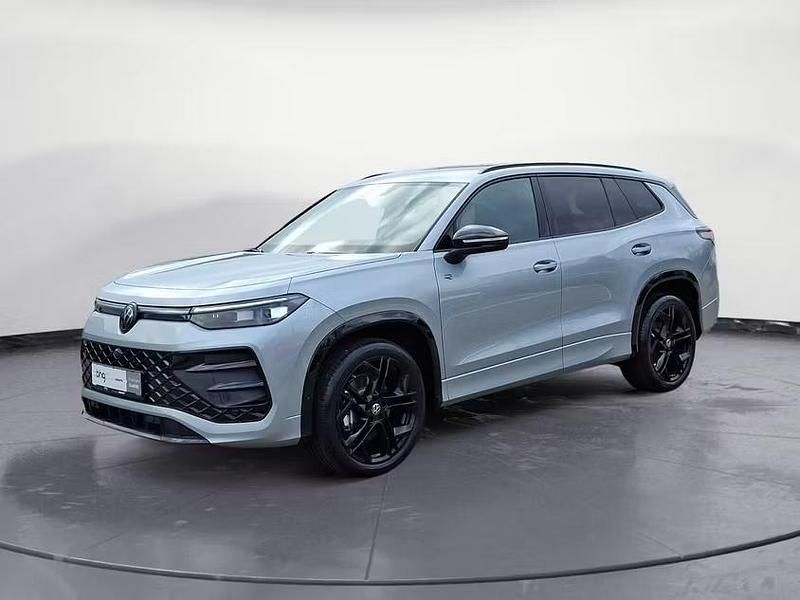 Gebraucht VW Tayron R-line 193 PS (141 kW) 2026 Silber SUV