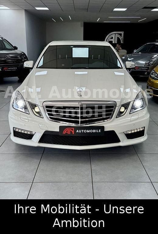 Gebraucht Mercedes E63 AMG AMG 525 PS (386 kW) 2013 Weiß Limousine
