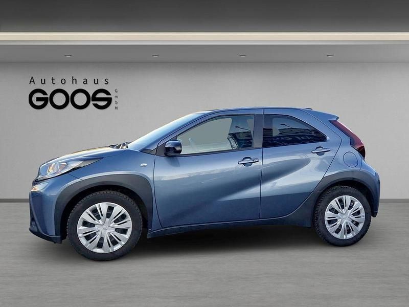Gebraucht Toyota Aygo X Business Edition 72 PS (52 kW) 2024 Grau SUV