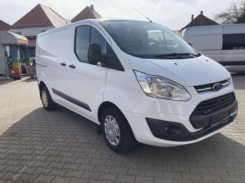 Gebraucht Ford Transit Custom Trend 105 PS (77 kW) 2017 Frostweiß Pickup