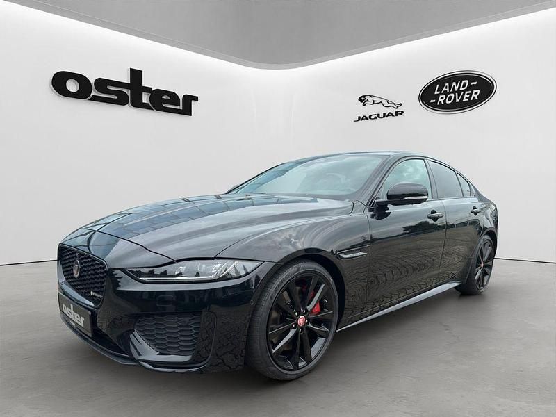 Santorini black Gebraucht 2022 Jaguar XE R-Dynamic Limousine | 33.900 € (Teuer) - Bild 1/4