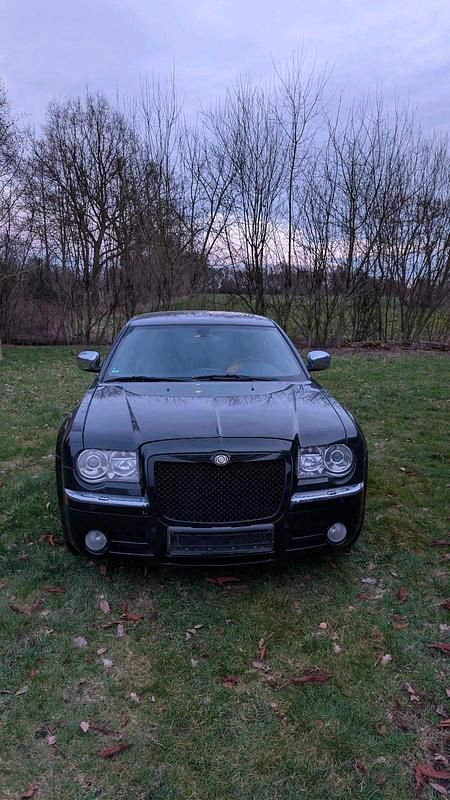 Gebraucht Chrysler 300C 193 PS (141 kW) 2010 Schwarz Limousine