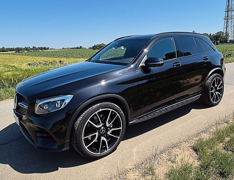 Schwarz Gebraucht 2018 Mercedes GLC43 AMG AMG SUV | 39.990 € (Etwas zu teuer) - Bild 1/4