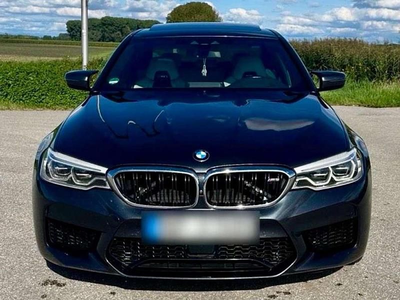 Gebraucht BMW M5 600 PS (441 kW) 2019 Grau Limousine
