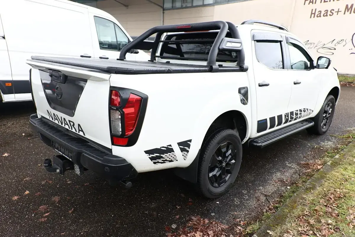 Gebraucht Nissan Navara N-Guard 190 PS (139 kW) 2021 Pearl white tricoat Pickup