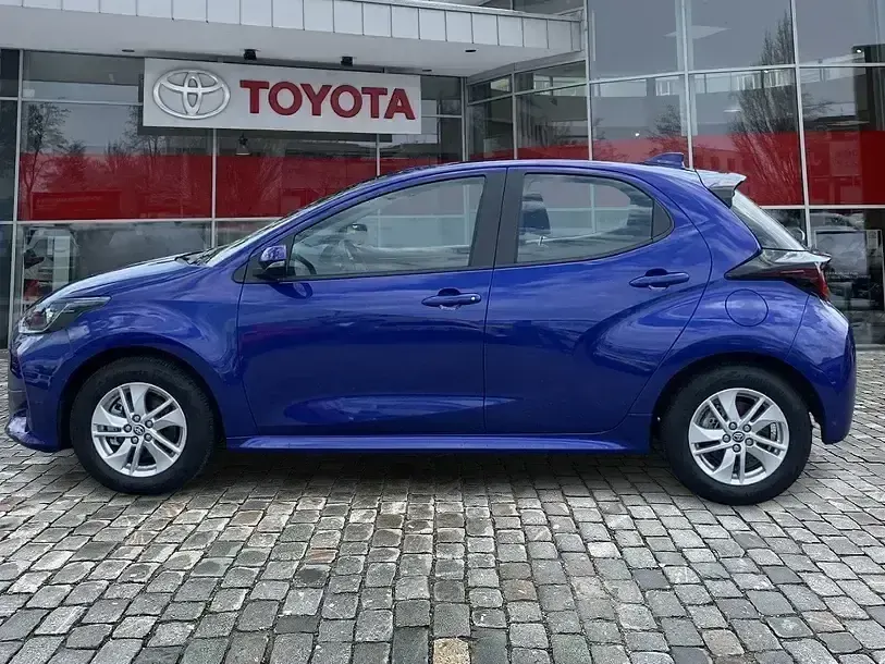 Gebraucht Toyota Yaris Comfort 116 PS (85 kW) 2024 Blau Kleinwagen