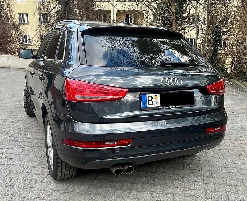 Second-hand Audi Q3 Sport 150 CP (110 kW) 2018 Gri SUV