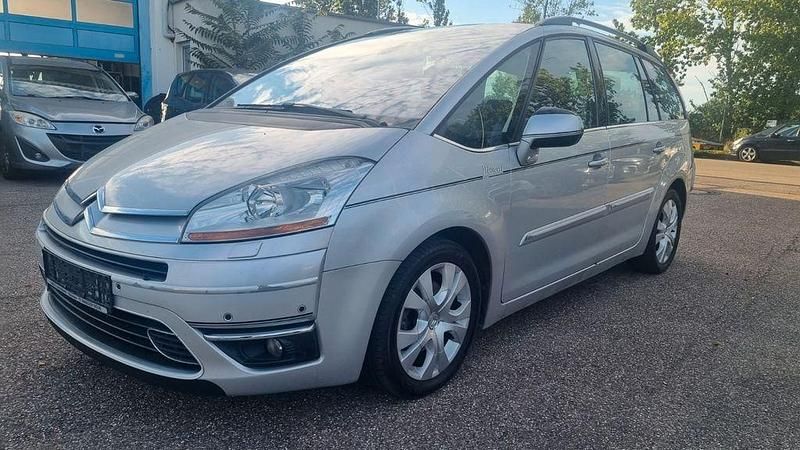 Grau Gebraucht 2010 Citroën Grand C4 Picasso Exclusive Van / Kleinbus | 2.499 € (Fairer Preis) - Bild 1/4