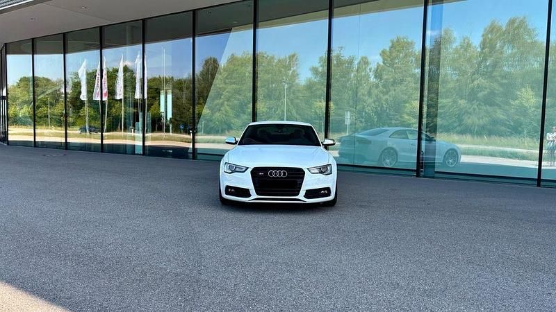 Gebraucht Audi S5 Sport 333 PS (244 kW) 2013 Weiß Coupé