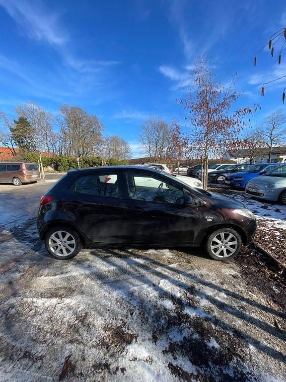 Gebraucht Mazda 2 Independence 86 PS (63 kW) 2007 Schwarz Limousine