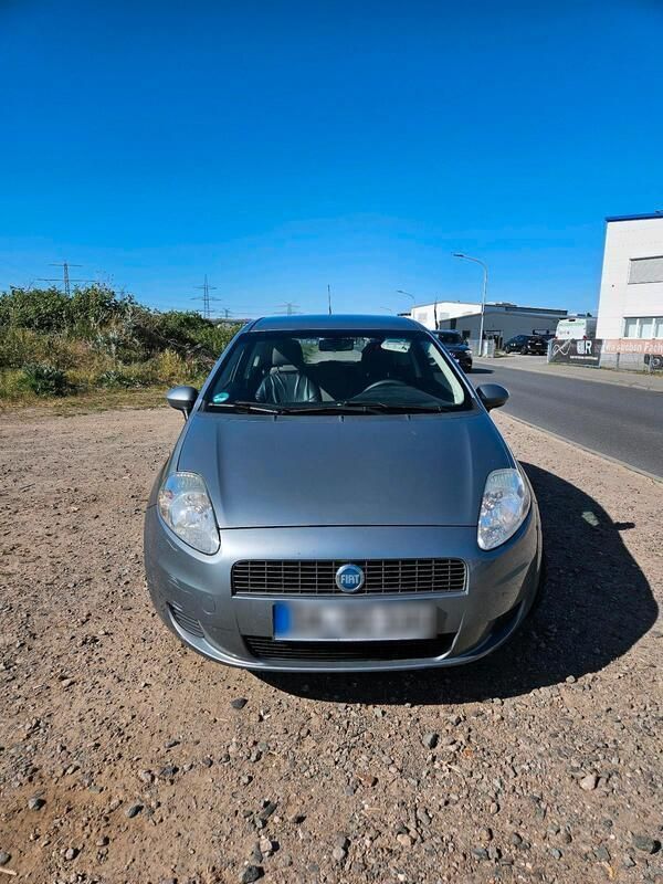 Grau Gebraucht 2006 Fiat Grande Punto Kleinwagen | 1.500 € - Bild 1/4