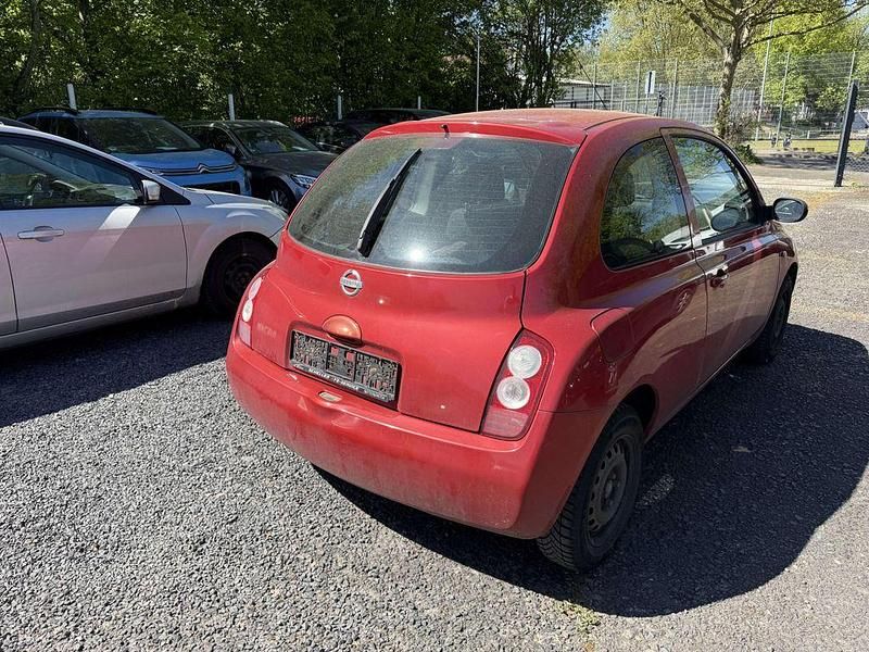 Gebraucht Nissan Micra City 65 PS (47 kW) 2005 Emotion red (m) Kleinwagen
