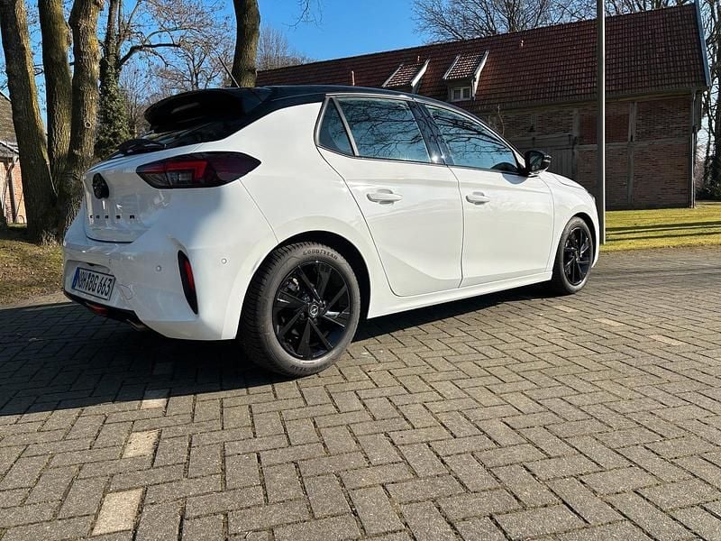 Gebraucht Opel Corsa GS Line 101 PS (74 kW) 2023 Weiß Kleinwagen