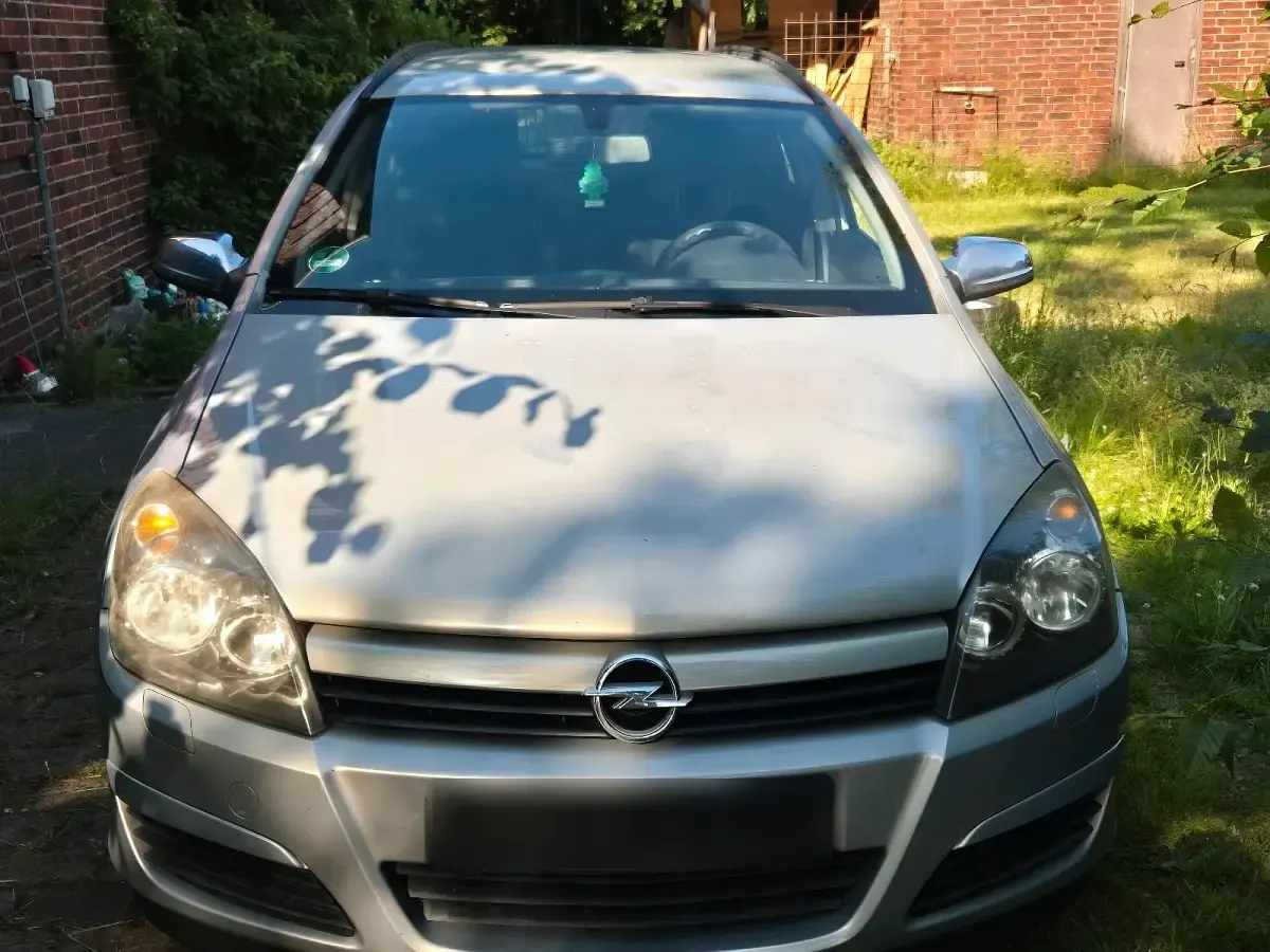 Gebraucht Opel Astra 105 PS (77 kW) 2004 Grau Kombi