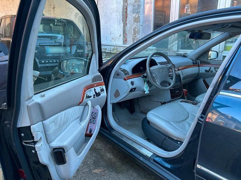 Gebraucht Mercedes S320 224 PS (164 kW) 2001 Schwarz Limousine