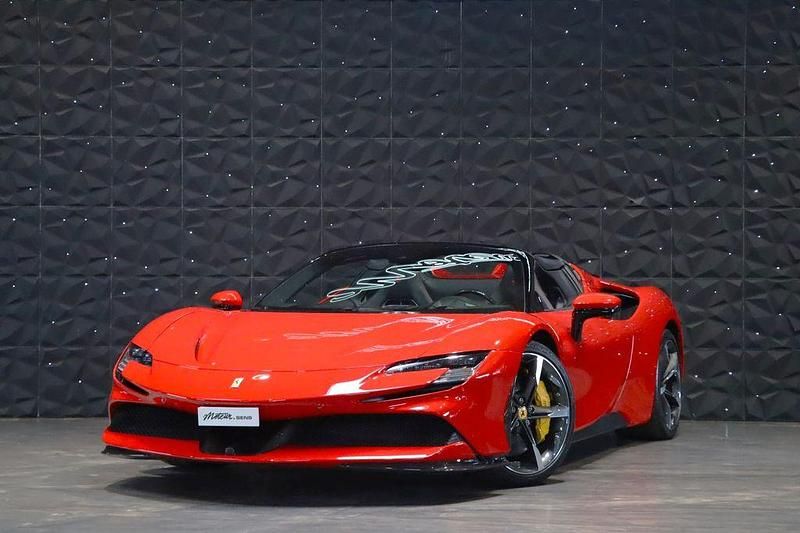 Rot Gebraucht 2023 Ferrari SF90 Cabrio | 544.900 € (Teuer) - Bild 1/4