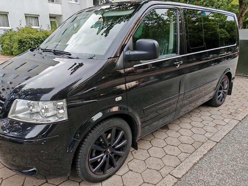 Schwarz Gebraucht 2006 VW T5 Van | 8.700 € (Superpreis) - Bild 1/4