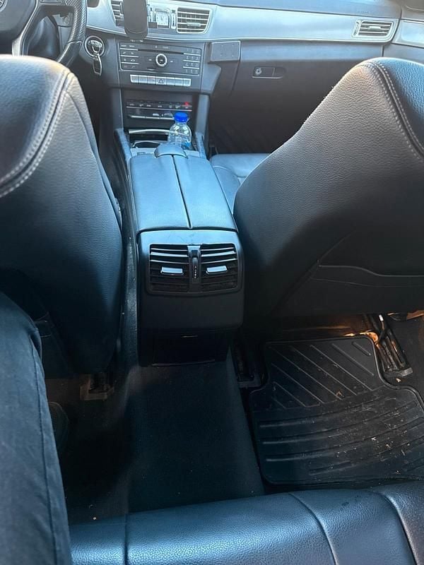 Gebraucht Mercedes E220 170 PS (125 kW) 2016 Schwarz Kombi