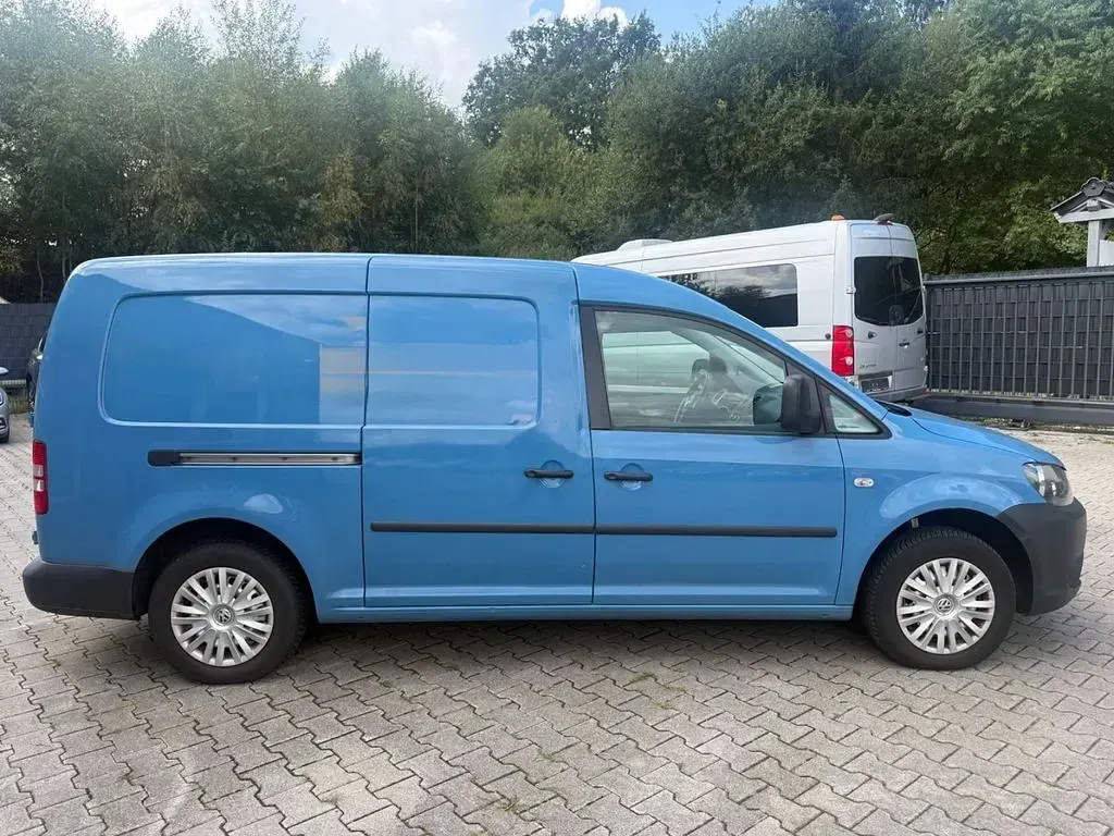 Gebraucht VW Caddy Maxi 102 PS (75 kW) 2013 Blau Van / Kleinbus