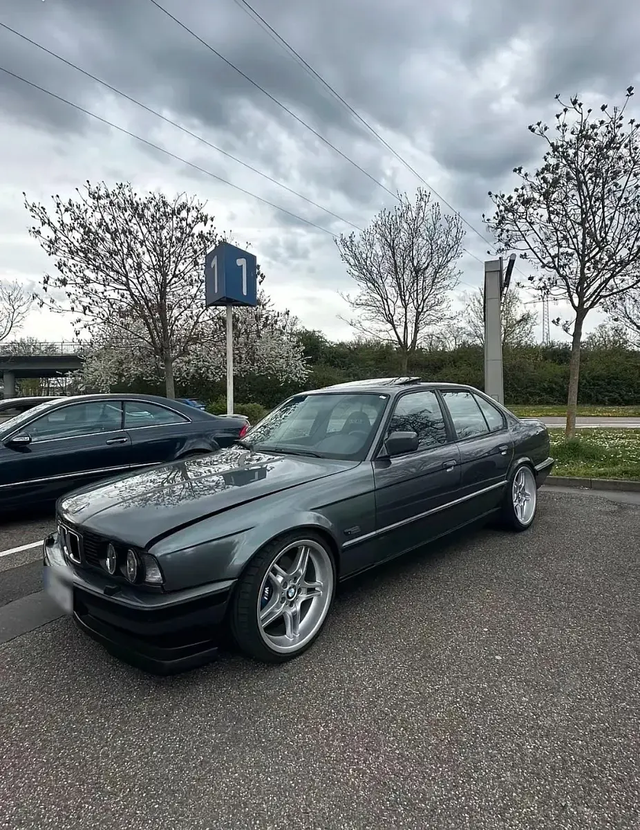 Gebraucht BMW 535 400 PS (294 kW) 1990 Grau Limousine