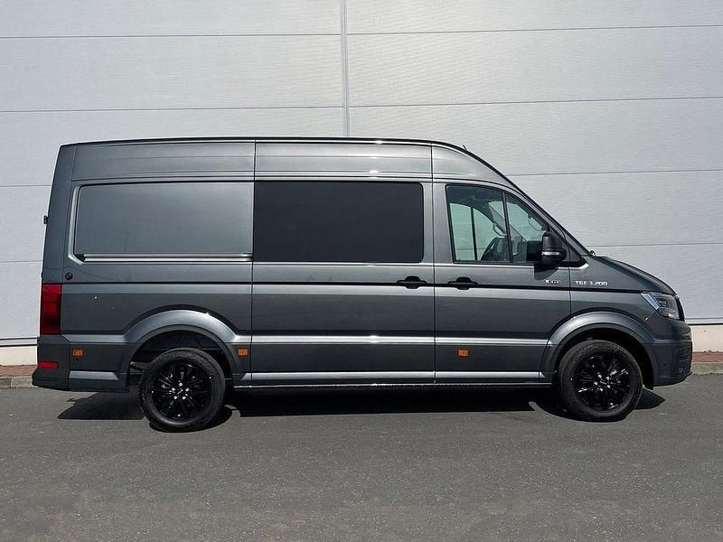 Neu MAN TGE 205 PS (150 kW) 2026 Grau Van