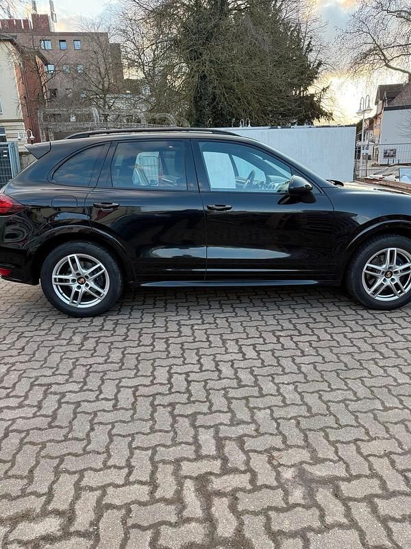 Gebraucht Porsche Cayenne 245 PS (180 kW) 2014 Schwarz SUV