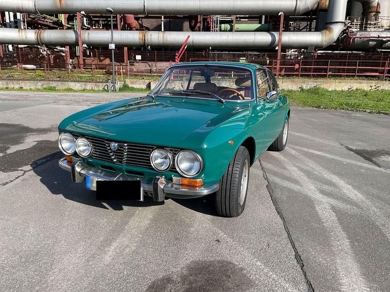 Gebraucht Alfa Romeo 2000 131 PS (96 kW) 1973 Grün Coupé