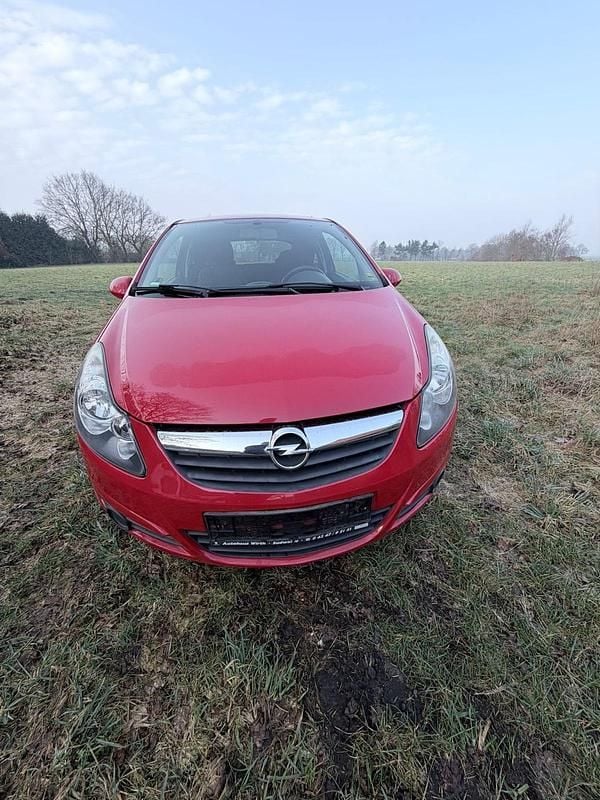 Gebraucht Opel Corsa 80 PS (58 kW) 2010 Rot Kleinwagen