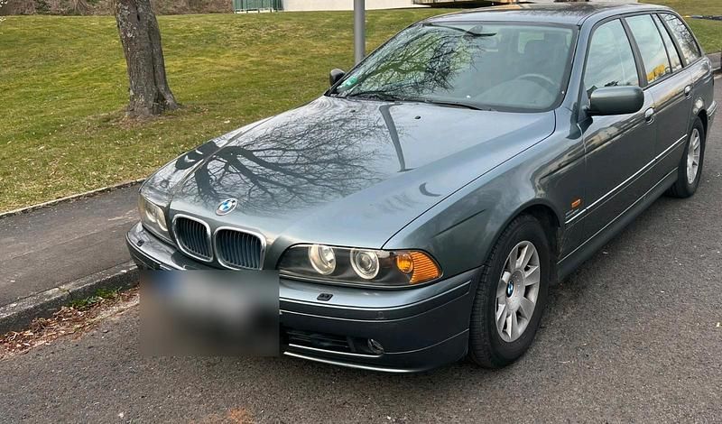 Gebraucht BMW 525 165 PS (121 kW) 2002 Kombi