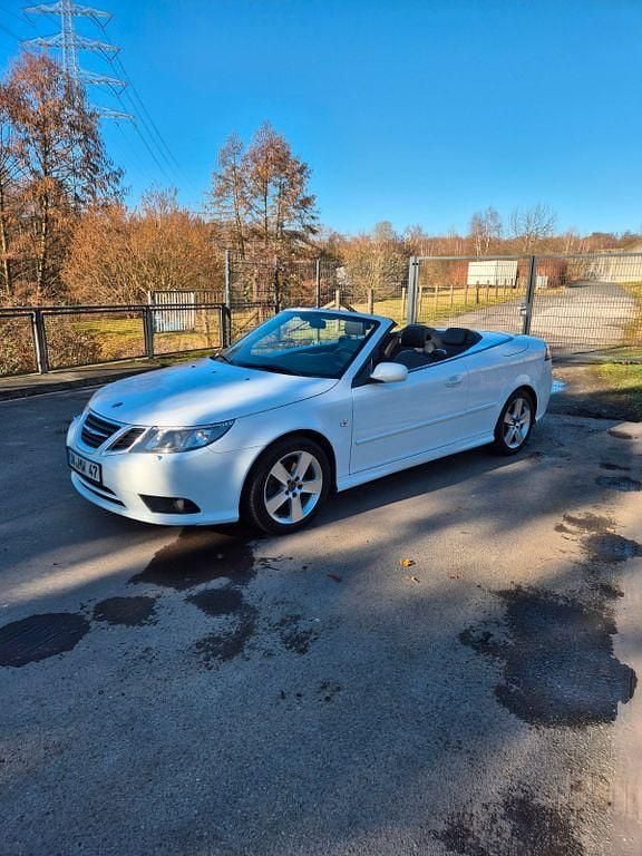 Gebraucht Saab 9-3 Cabriolet Vector 150 PS (110 kW) 2009 Weiß Cabrio