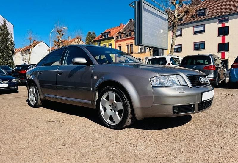 Grau Gebraucht 2001 Audi A6 Comfort Limousine | 6.400 € (Fairer Preis) - Bild 1/4