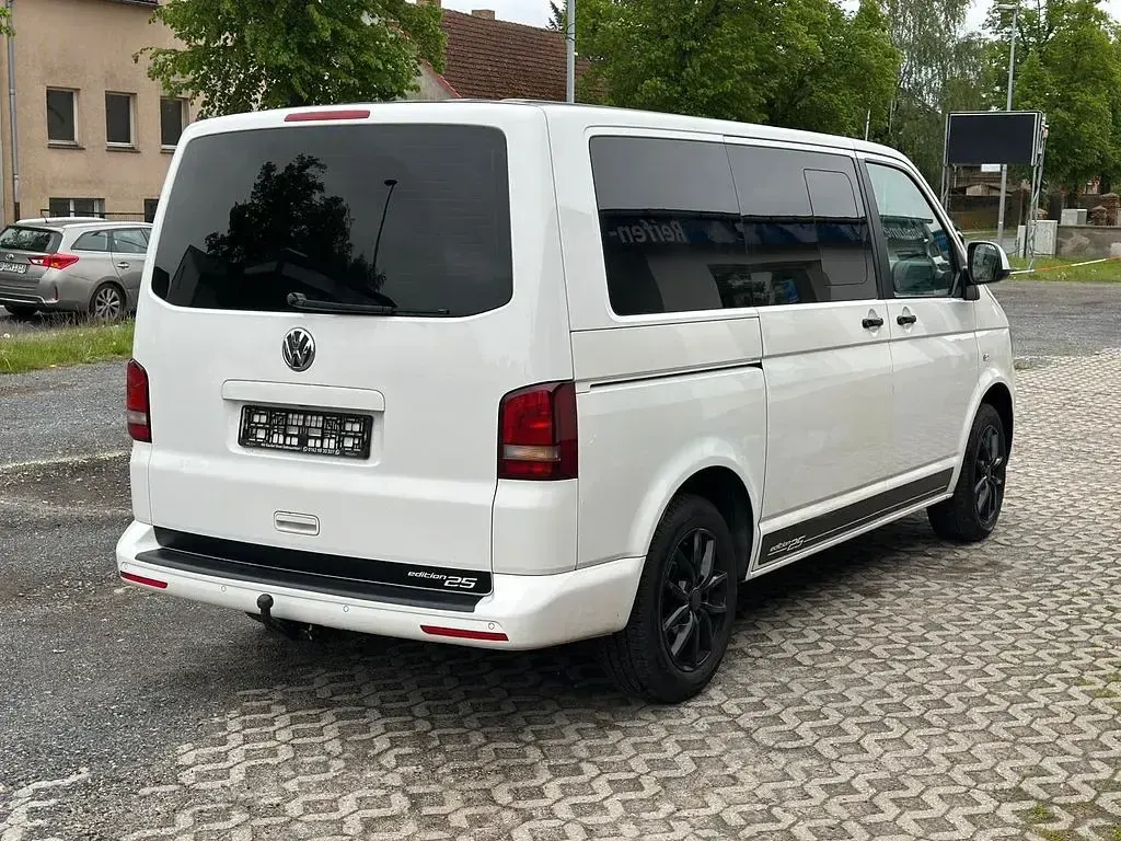 Second-hand VW T5 Edition 179 CP (131 kW) 2013 Alb Van
