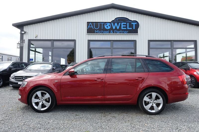 Rot Gebraucht 2017 Skoda Octavia Limousine | 11.880 € (Fairer Preis) - Bild 1/4