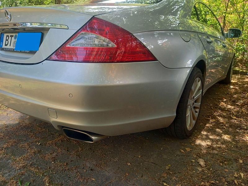 Gebraucht Mercedes CLS350 292 PS (214 kW) 2009 Silber Coupé