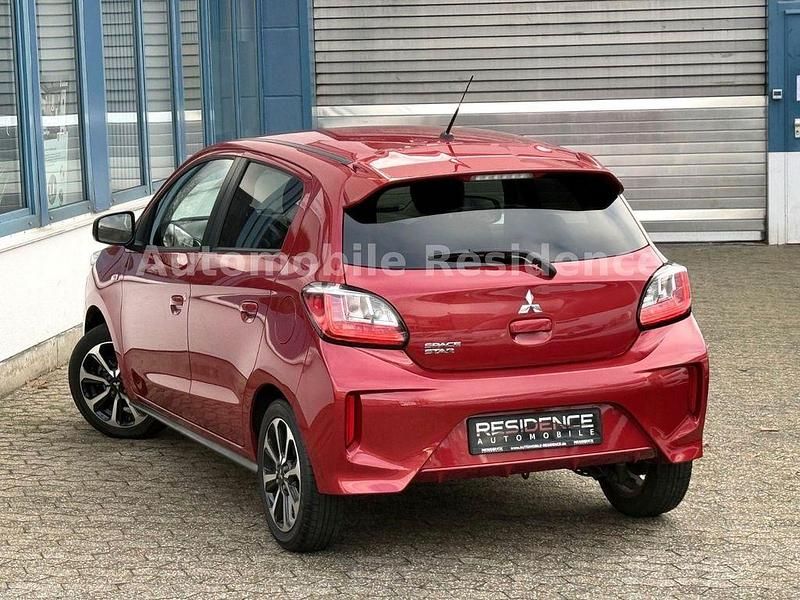 Gebraucht Mitsubishi Space Star Edition+ 80 PS (58 kW) 2020 Rot Limousine