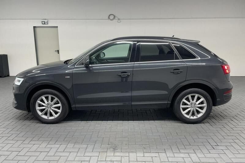 Gebraucht Audi Q3 S-Line 150 PS (110 kW) 2018 Grau (manhattangraumet.) SUV