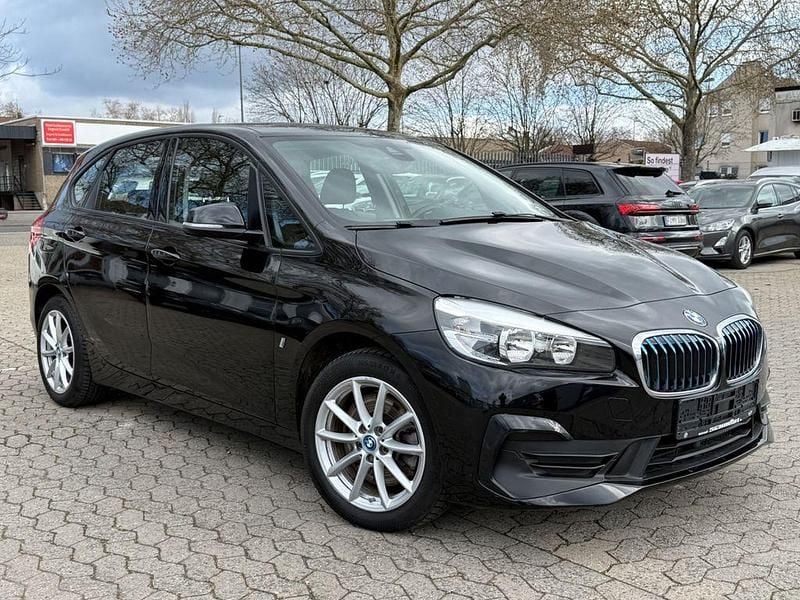 Gebraucht BMW 225 136 PS (100 kW) 2018 Schwarz Kombi